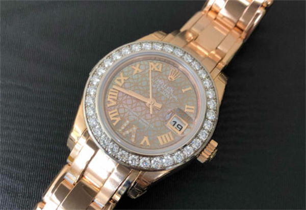 勞力士表殼破裂解決方法詳解(圖) 勞力士表殼破裂解決方法詳解(圖)