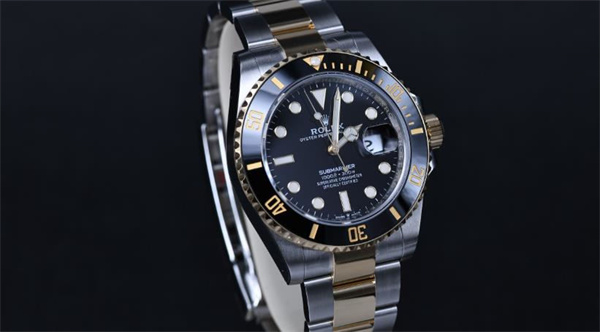 勞力士腕表表殼割手處理方法(圖) 勞力士腕表表殼割手處理方法(圖)